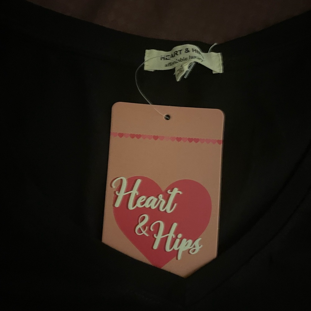 Black V-neck tee shirt size large from heart and hips